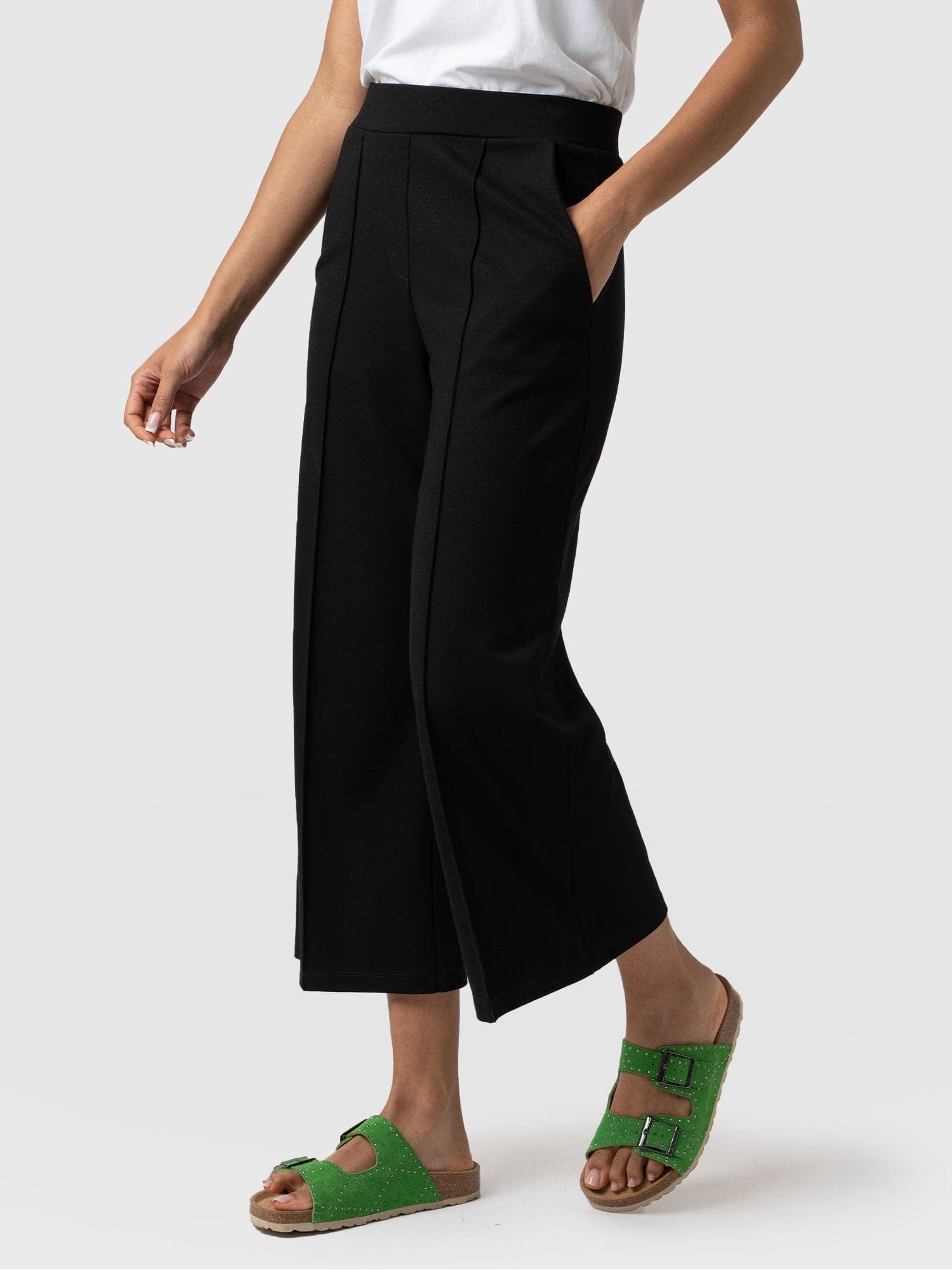 Cavendish Culotte Black - Women's Culottes | Saint + Sofia® UK